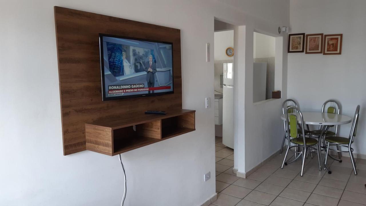 500M Da Praia, Predio Cm Piscina, 1Garagem, Wi-Fi 300 Mbps, Centro De Guaruja, Proximo A Praia E Comercio, Horarios Check-In E Check-Out Flexiveis, Churrasqueira, Leilighet Eksteriør bilde